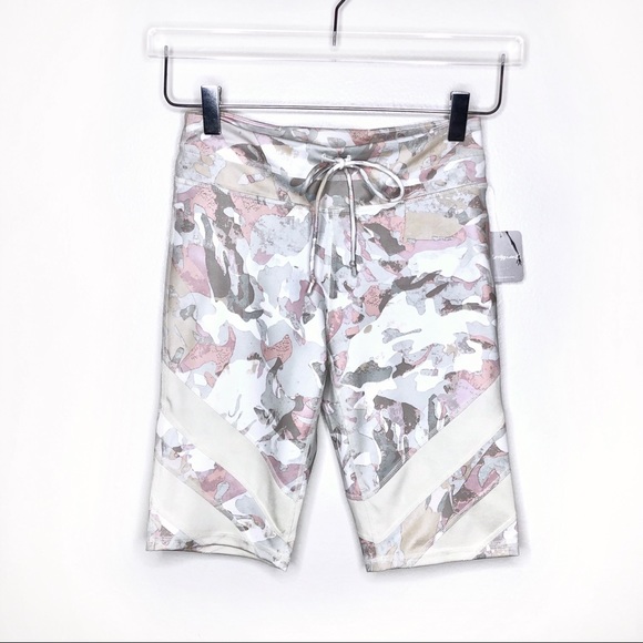 Free People Daybreak Print Reversible Biker Short - Picture 2 of 9